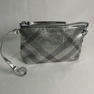 Burberry Silver Glitter Plaid Women's Zipper Clutch Bag With Chain